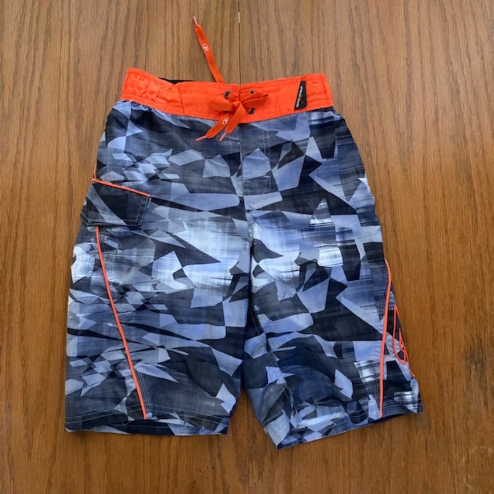 ZERO XPOSUR boys swimming trunks